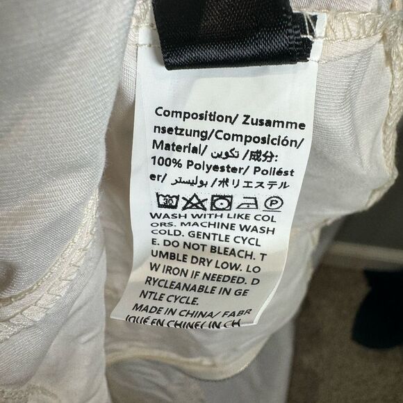 Beige milkmaid corset style crop top size large - Picture 7 of 7